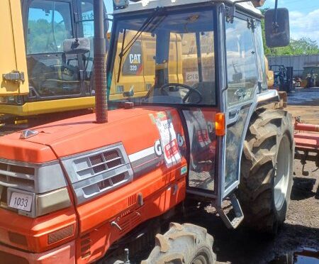 【買取実績】クボタ トラクター（GL46）をウクライナへ輸出しました