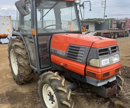 【買取実績】クボタ トラクター（GL320）をウクライナへ輸出しました