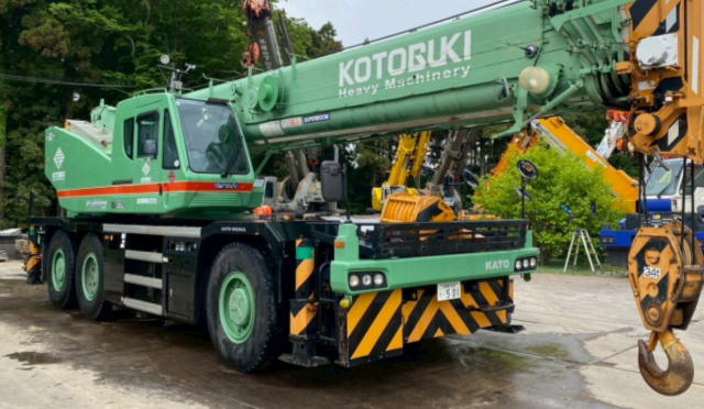 【買取実績】カトウ ラフテレーンクレーン（KR-50H-F）をカンボジアへ輸出しました