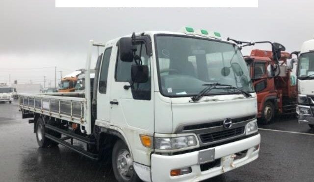 車検切れのトラックは買取可能？放置するリスクと高く売るコツを解説！