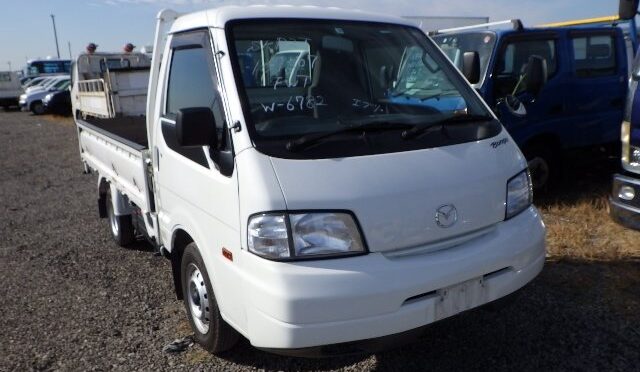 【2013年式 マツダ ボンゴトラック（ABF-SKP2T）をケニアへ輸出】小型商用トラックがアフリカ市場で評価される理由