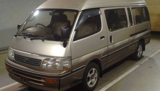 【買取実績】トヨタ ハイエースワゴン（Y-KZH120）1994年式をモザンビークへ輸出しました