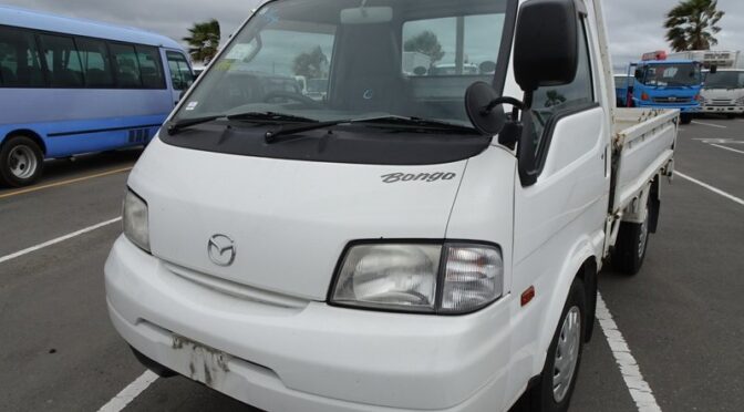 【買取実績】マツダ　ボンゴトラック（DBF-SLP2L）・2017年式をミクロネシアへ輸出しました