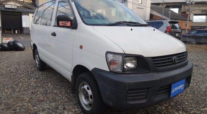 【買取実績】トヨタ ライトエースバン（GK-KR52V）・2005年式をタンザニアへ輸出しました