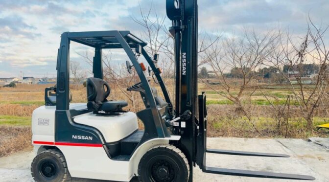 【買取実績】日産　フォークリフト（PL02）をカナダへ輸出しました