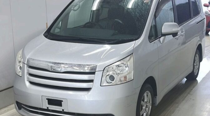 【買取実績】トヨタ　ノア（DBA-ZRR70G）・2009年式をタンザニアへ輸出しました