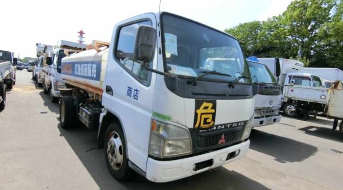 【買取実績】三菱　キャンター（PA-FE73DH）・2004年式をコンゴへ輸出しました